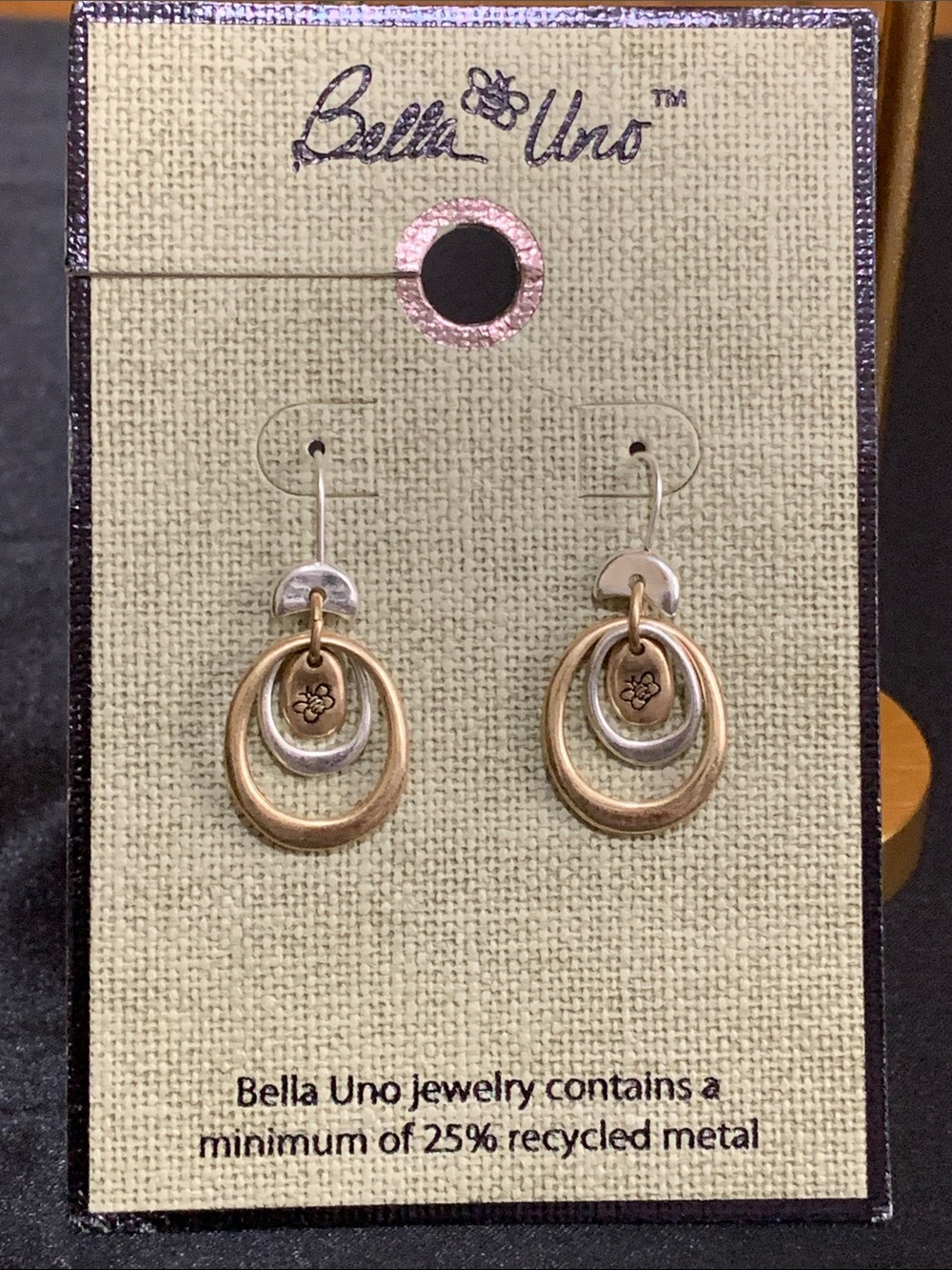NWT Bella Uno two tone bee earrings